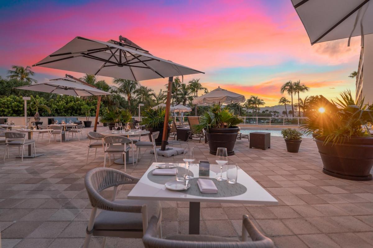 The Ambassador 3* Palm Beach